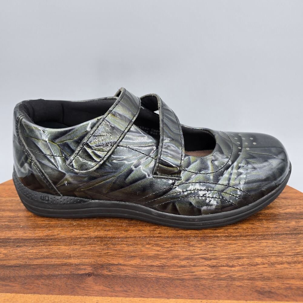 Drew Shoes Womens 5.5 WW Patent Leather Orchid Mary Jane Orthopedic Comfort